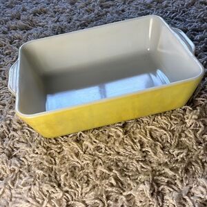 Yellow Pyrex Fridgie - Vintage